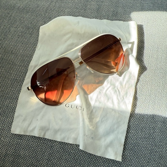 Gucci White Aviator Sunglasses - Picture 1 of 8